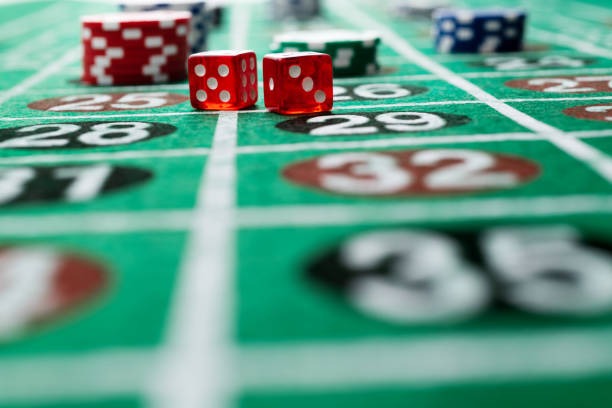 Blueprint roulette with live dealer chat Blueprint roulette studio view with live dealer and player chat panel on mobile