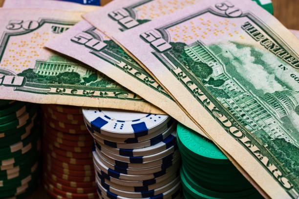 fokus Mega Wheel live dealer studio broadcasting real-time blackjack and roulette tables